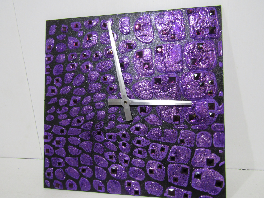 Часы настенные  Mariarty "Аллигатор" стразы фиолетовый 45см Авторская ручная работа,холст,дерево, 3D