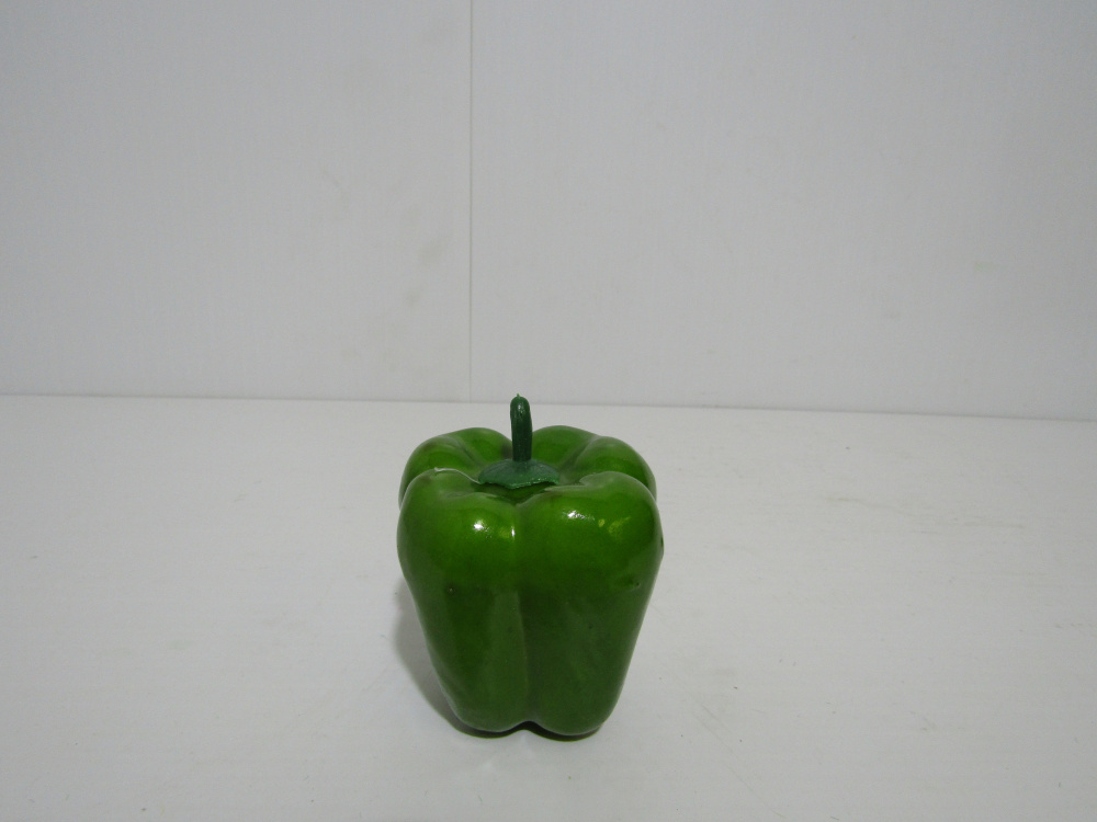 Муляж перец зеленый 8см S70